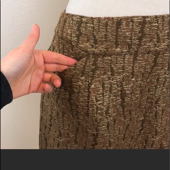 🌺J.Crew Gold Metallic Pencil Skirt Silk/ Wool🌺 - Picture 4 of 6